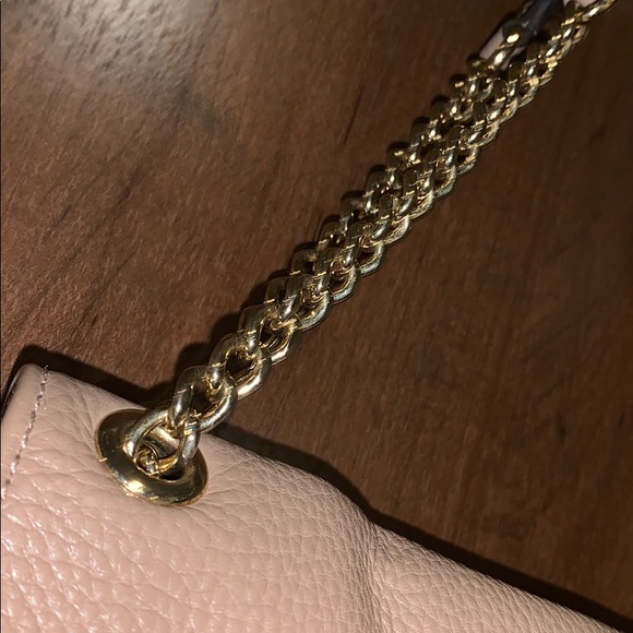 MICHAEL KORS SM KHAKI SHOULDER FLAP, LEATHER - Picture 3 of 4